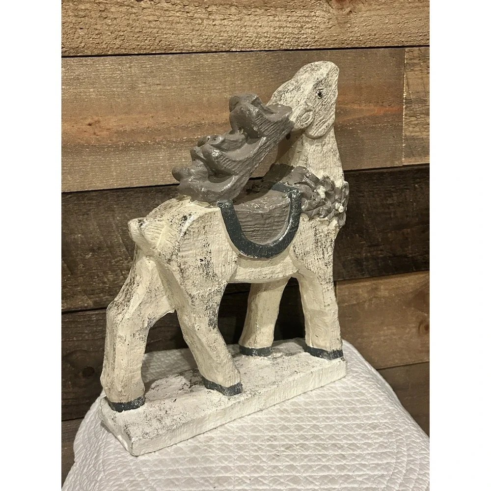 Resin Christmas Reindeer 13